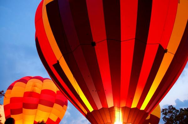 Illuminating Color Hot Air Balloon Glow